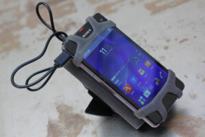 Topeak phone holder and power pack.jpg