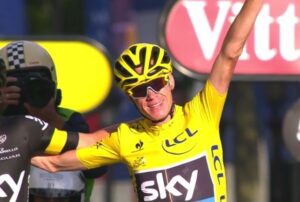 Chris Froome wins 2015 Tour de France (Eurosport TV still)