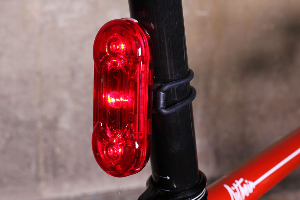 Izone Curve 2 rear light