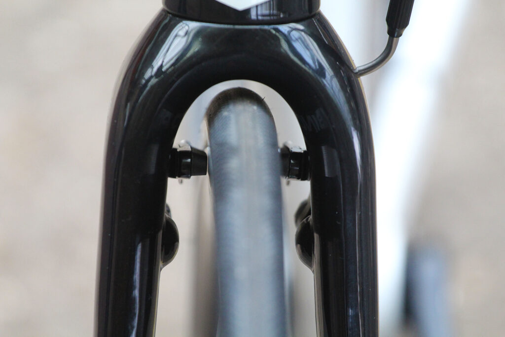 Boardman Elite Air 9.2 – front brake 3.jpg