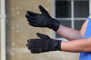 Bontrager Stormshell Glove.jpg