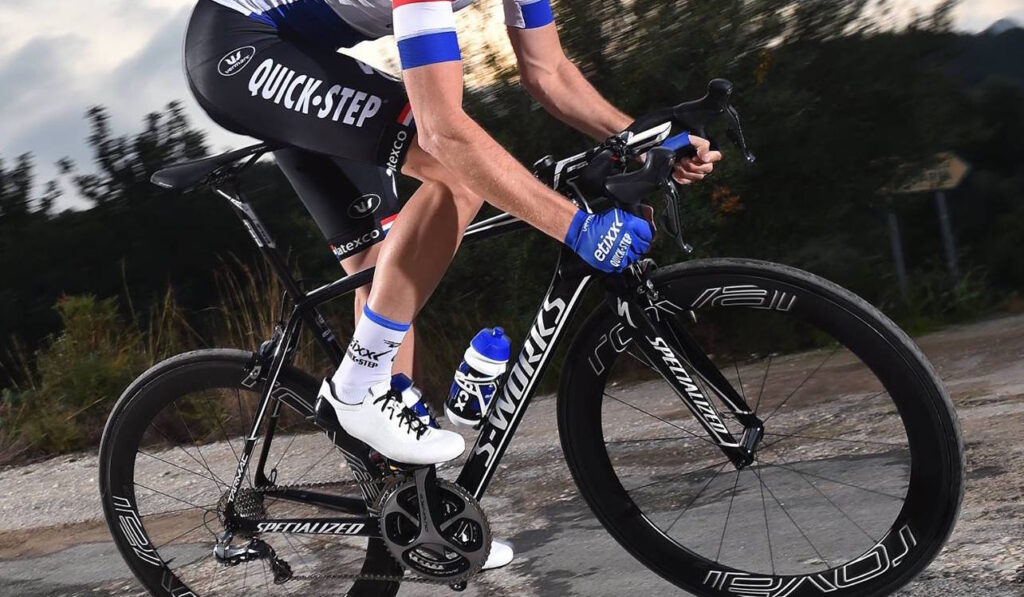etixx quick step team bike.jpg