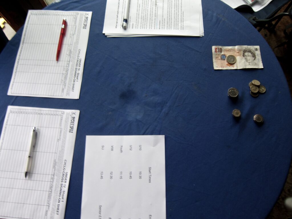 Helping-SignInMoney.jpg