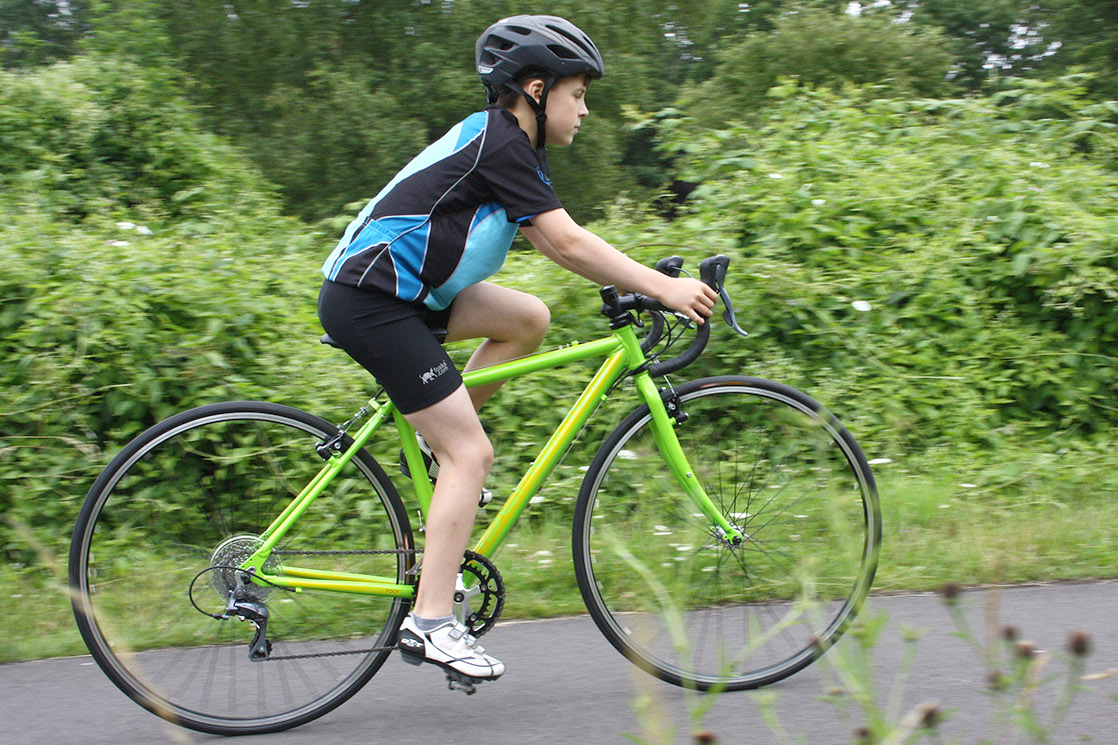 Islabikes Luath 700c &ndash; riding 1