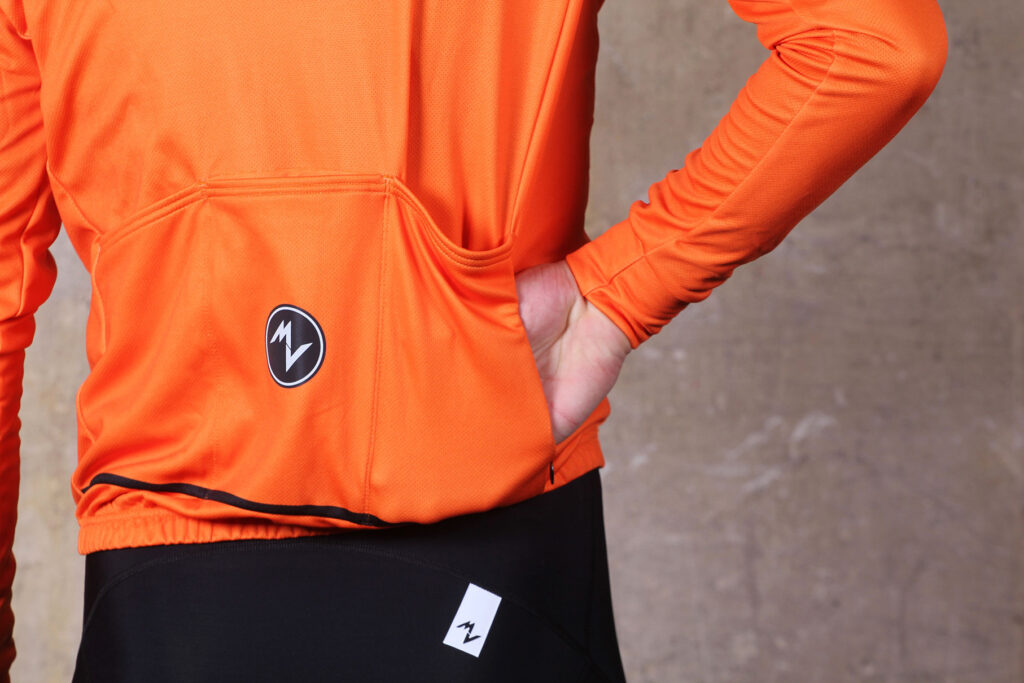 Morvelo Bloc Orange Thermoactive Jersey – side pocket.jpg