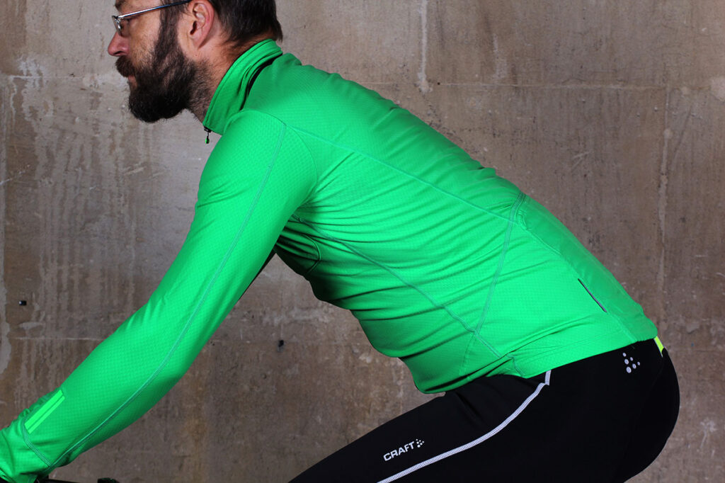 Gore Power Trail thermo jersey on Bike