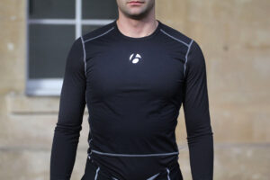 Bontrager B2 Windshell Long Sleeve Baselayer.jpg
