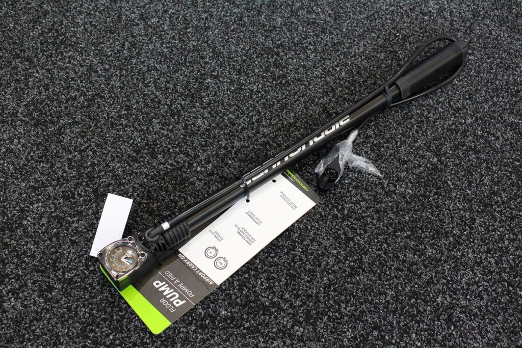 Cannondale Airport Carry-on Pump.jpg