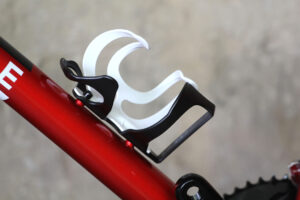 Cannondale Nylon SSL Water Bottle Cage - side.jpg