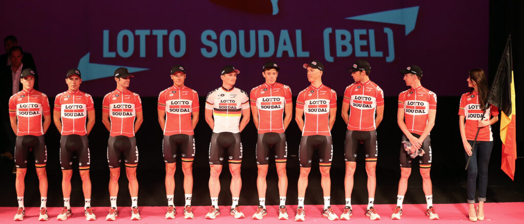 Lotto Soudal at 2015 Giro d’Italia presentation (photo credit ANSA, Daniel Dal Zennaro-Claudio Peri).jpg