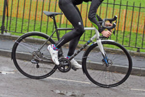 Saffron Frameworks custom winter bike - riding 1.jpg