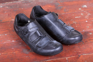 Shimano RP500 road shoe.jpg