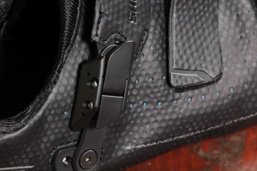 Shimano RP500 road shoe – ratchet.jpg