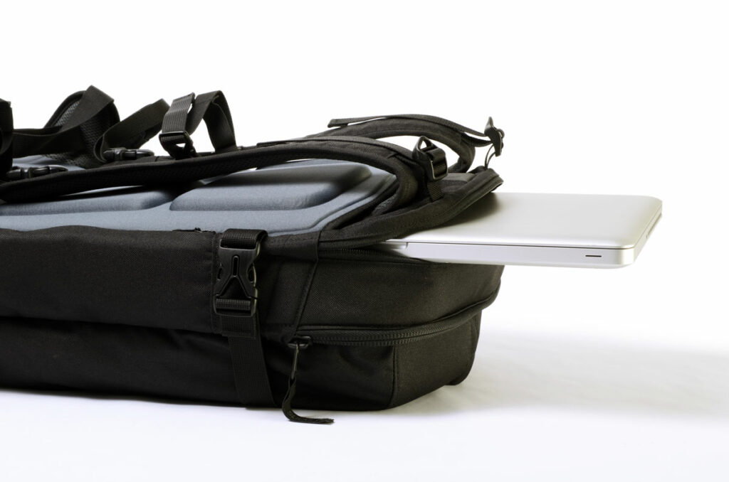 Slicks Travel System – Laptop.jpg