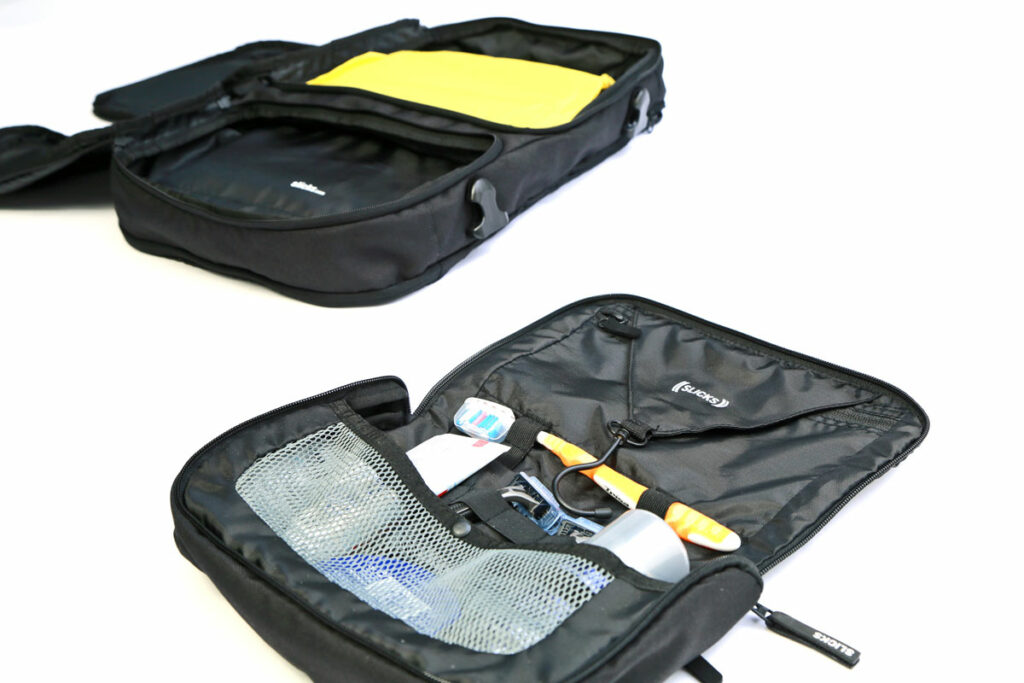 Slicks Travel System – Tripcover-&-Washbag.jpg