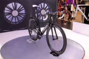 Specialized  - 1.jpg