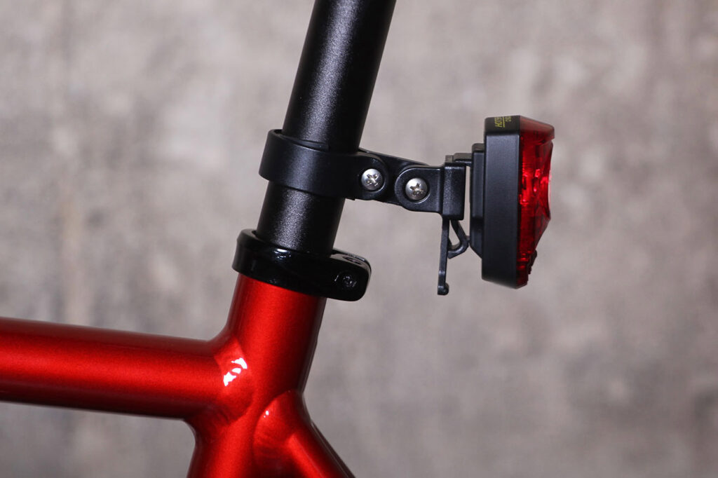Cygolite Hotshot Rear Light – from side.jpg