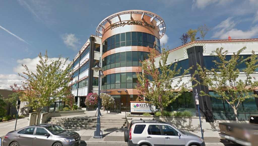 Kitsap Credit Union (image taken from Google StreetView).jpg