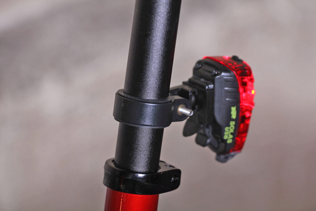 NiteRider Solas Tail Light – mount.jpg