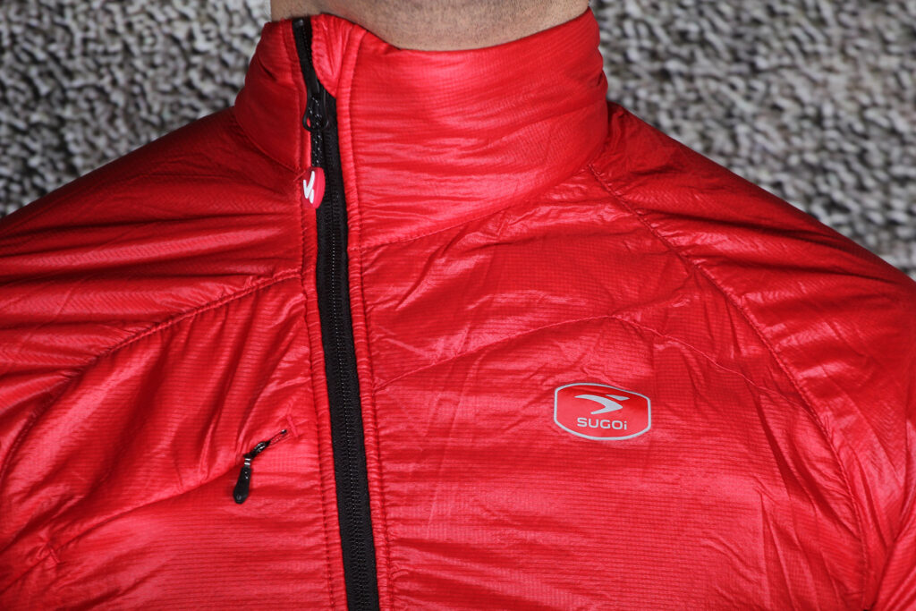 Sugoi Alpha Bike Jacket – collar.jpg