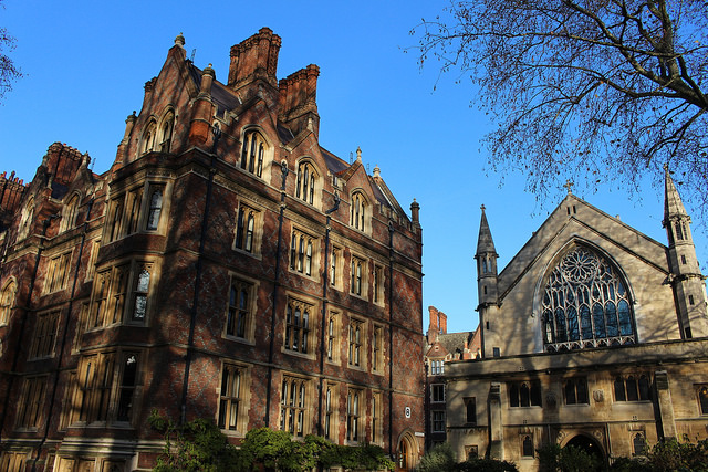 Inns of Court (cc)  Image by www.traveljunction.com