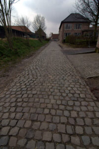 Oude Kwaremont cobbles