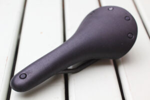 Brooks Cambium C13 carbon saddle.jpg
