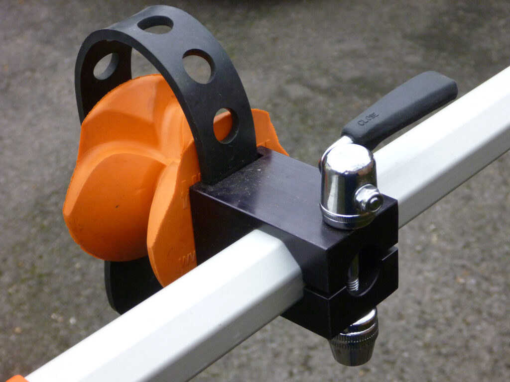 Hirobel Carbon frame clamp (20).jpg