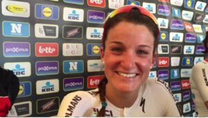 Lizzie Armitstead after winning Tour of Flanders 2016 (Ronde van Vlaanderen Twitter video still).JPG