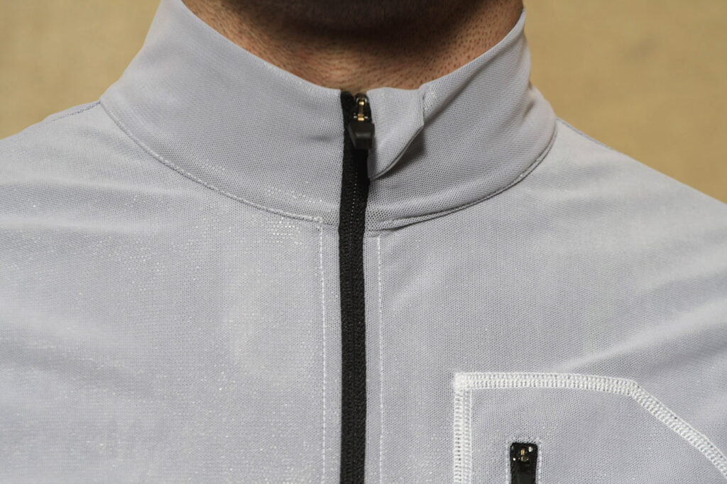 Pedaled Kaze Access Vest – collar.jpg