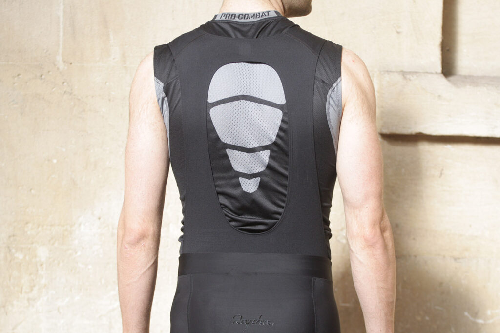 Rapha Mens Core Bib Shorts – straps back.jpg