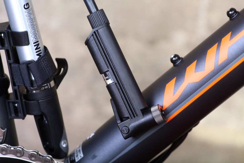 Topeak Mini Morph G pump – valve head.jpg
