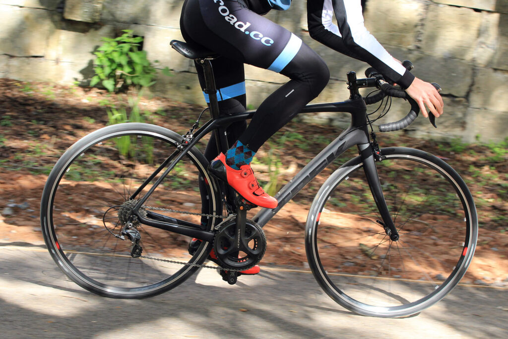 Trek Domane SLR 6 – riding 3.jpg