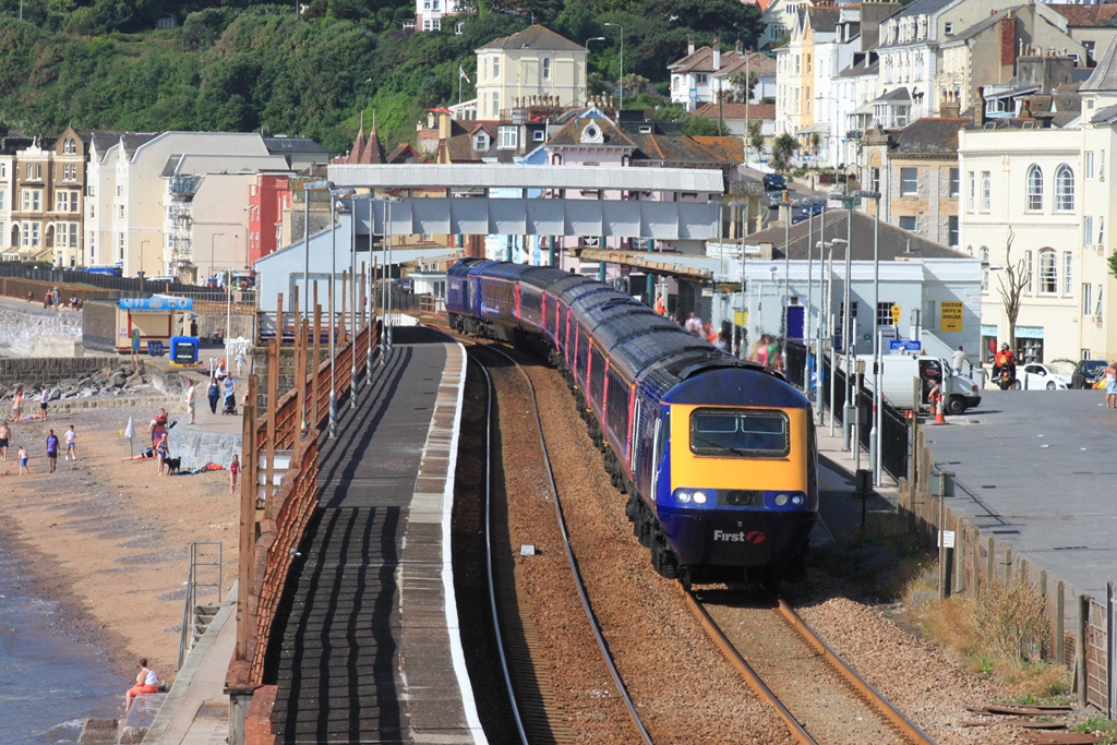 Dawlish Railway Station (licensed under CC BY-SA 3.0 on Wikimedia Commons by Geof Sheppard)