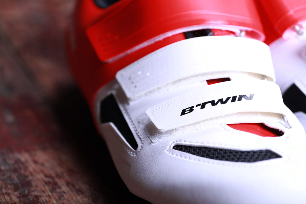 BTwin 500 Road Cycling Shoes – strap.jpg