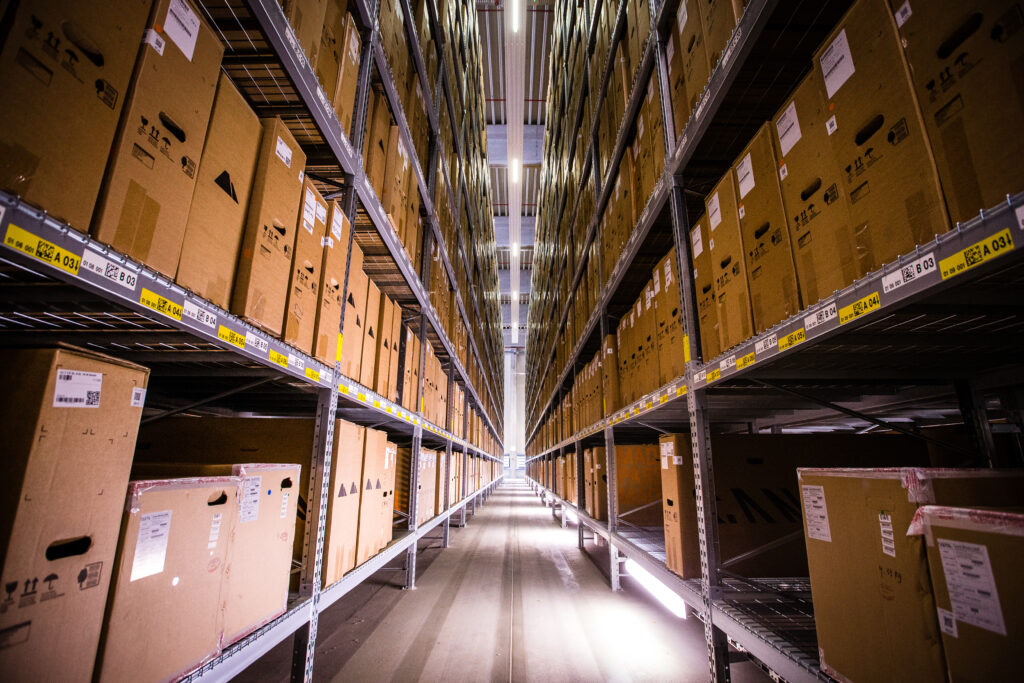 Canyon_Factory_05.jpg