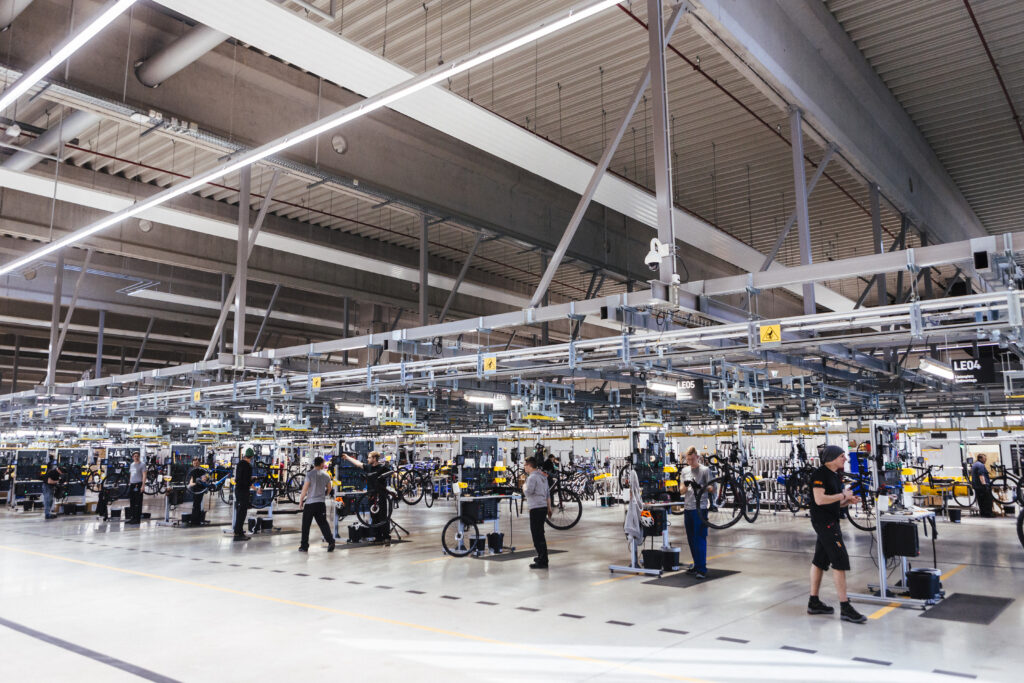 Canyon_Factory_11.jpg