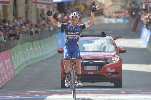 Gianluca Brambilla winning stage 8 of the 2016 Giro d’Italia (ANSA – PERI, DI MEO, ZENNARO).jpg