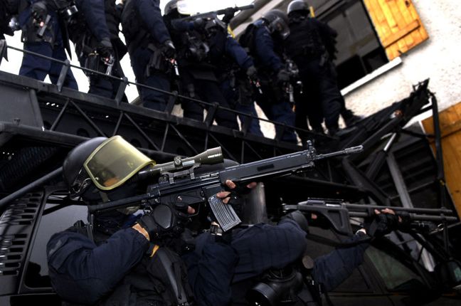 GIGN personnel during a training exercise (source – Gendarmerie Nationale, Ministere de l’Interieure).jpg