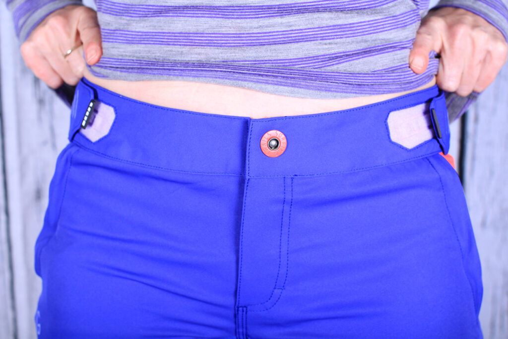 ION Ivy shorts – waist.jpg