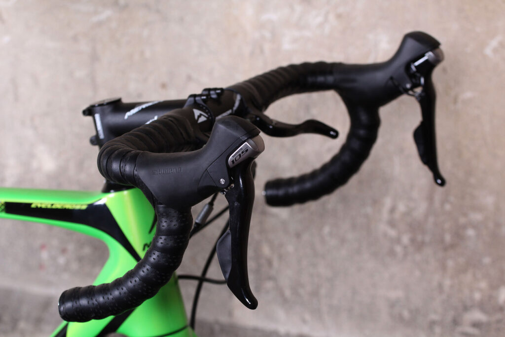 Merida Cyclocross 5000 – bars.jpg