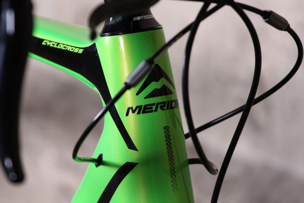 Merida Cyclocross 5000 – head tube badge.jpg