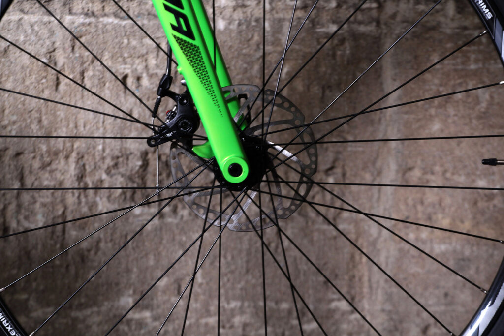 Merida Cyclocross 5000 – thru axle.jpg