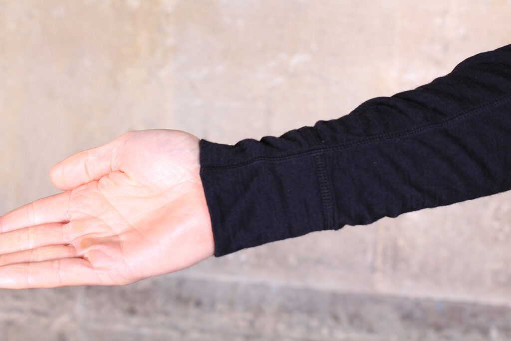 Oneten Merino Long Sleeve Jersey – cuff.jpg