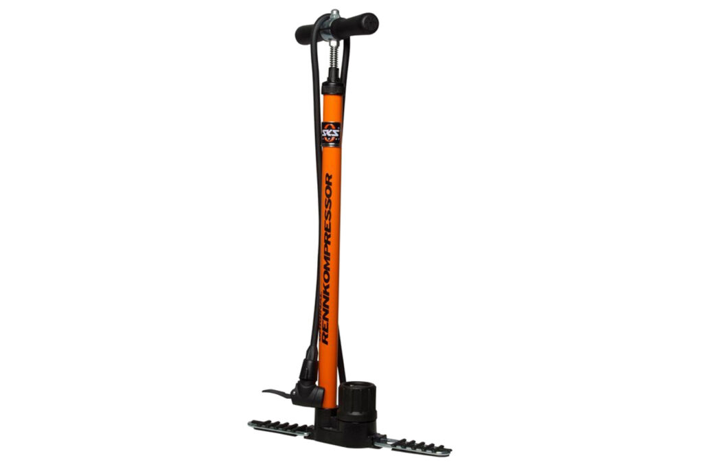 Renkompressor Floor Pump.jpg