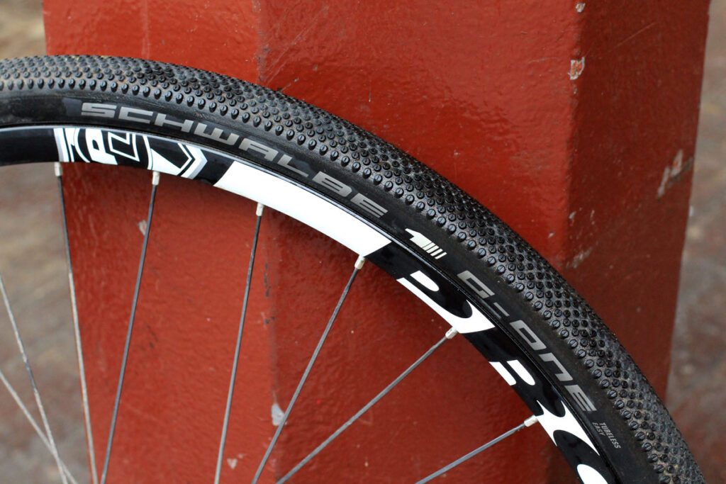 Schwalbe G-One.jpg