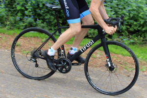 Tifosi Cavazzo - riding 1.jpg