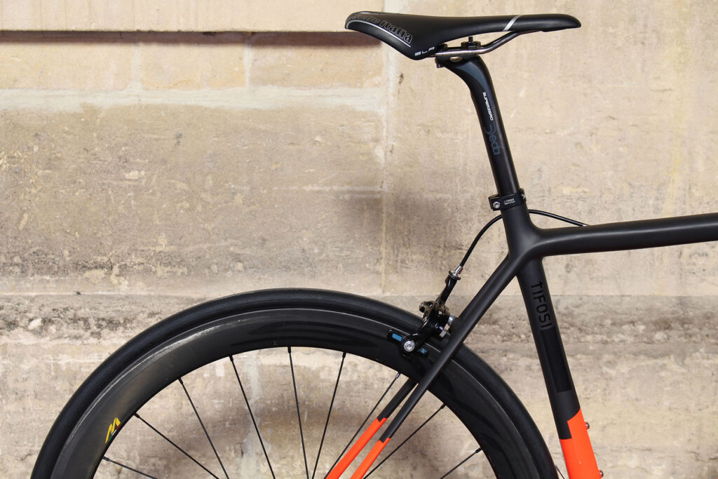 Tifosi SS26 – seat tube junction.jpg
