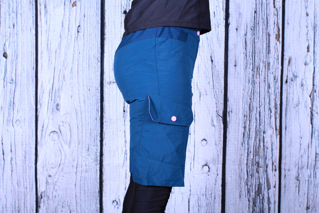 BTwin 500 Womens Mountain Bike Shorts – side.jpg