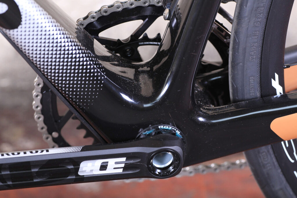 Cervelo C5 – bottom bracket.jpg